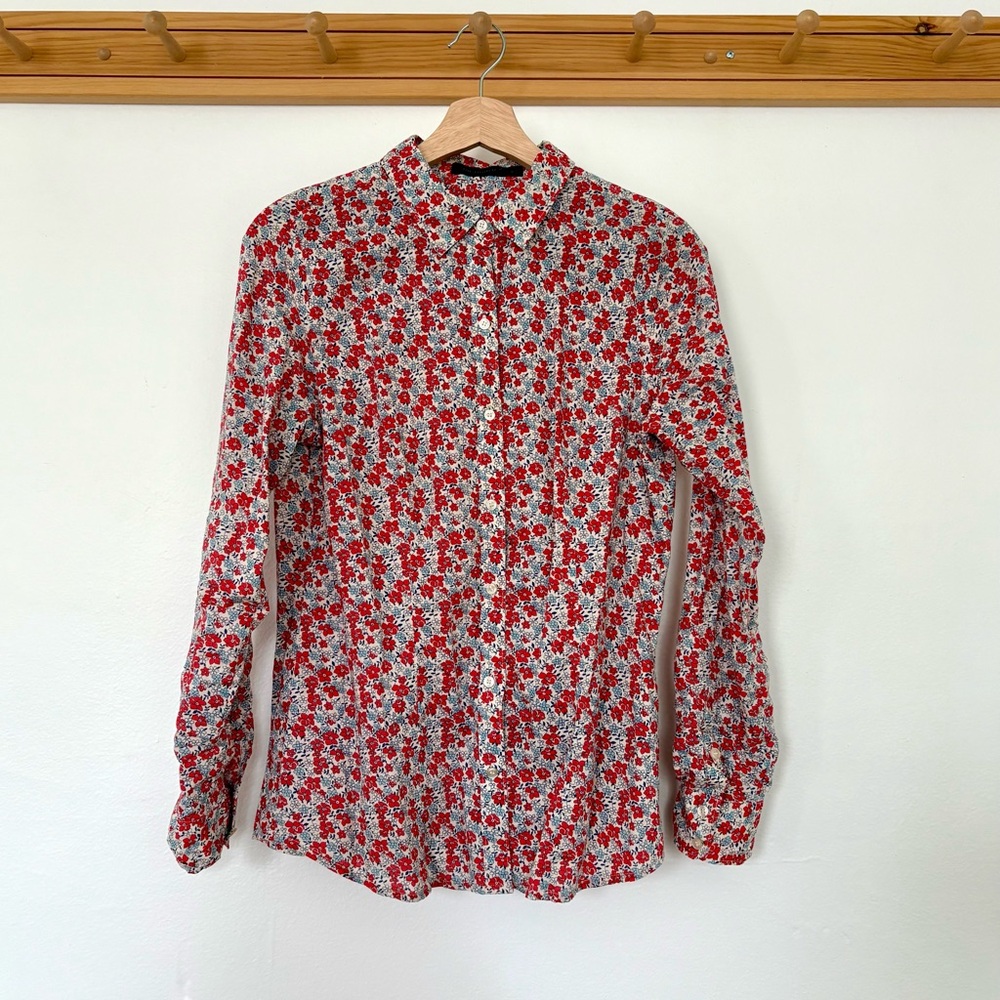 The Limited Red and White Cotton Casual Button Down Shirt
